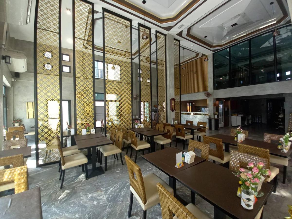 BURI Hotel And Hostel