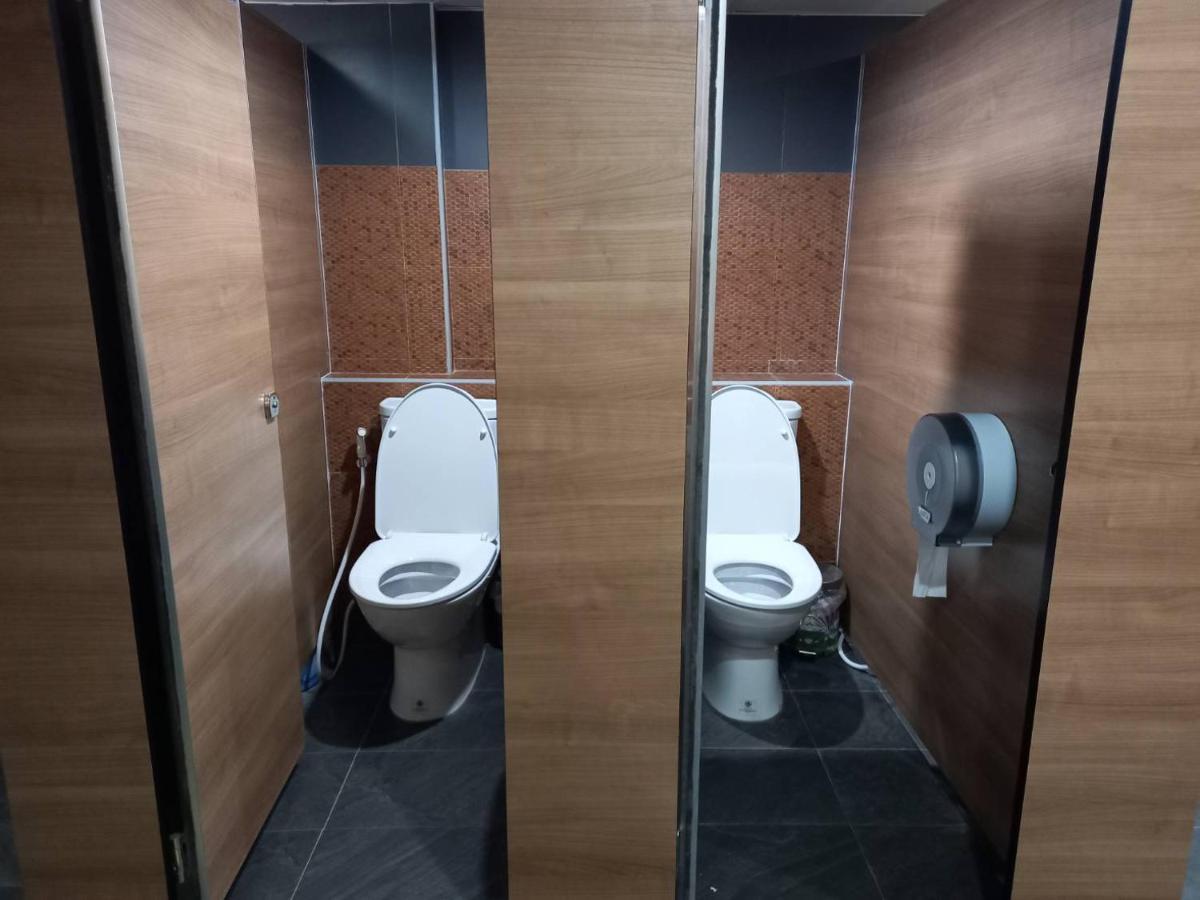 BURI Hotel And Hostel