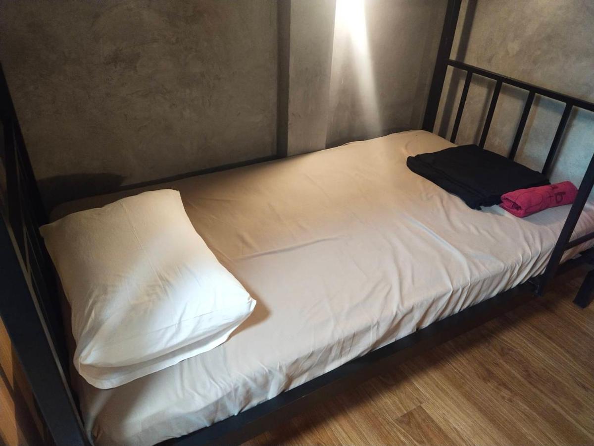 BURI Hotel And Hostel