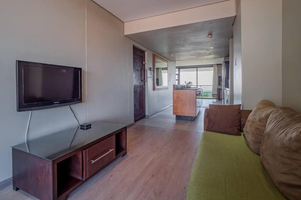 Executive apartment at Ushaka Marine - 95 Spinnaker view 2