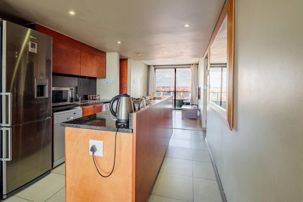 Executive apartment at Ushaka Marine - 95 Spinnaker view 5