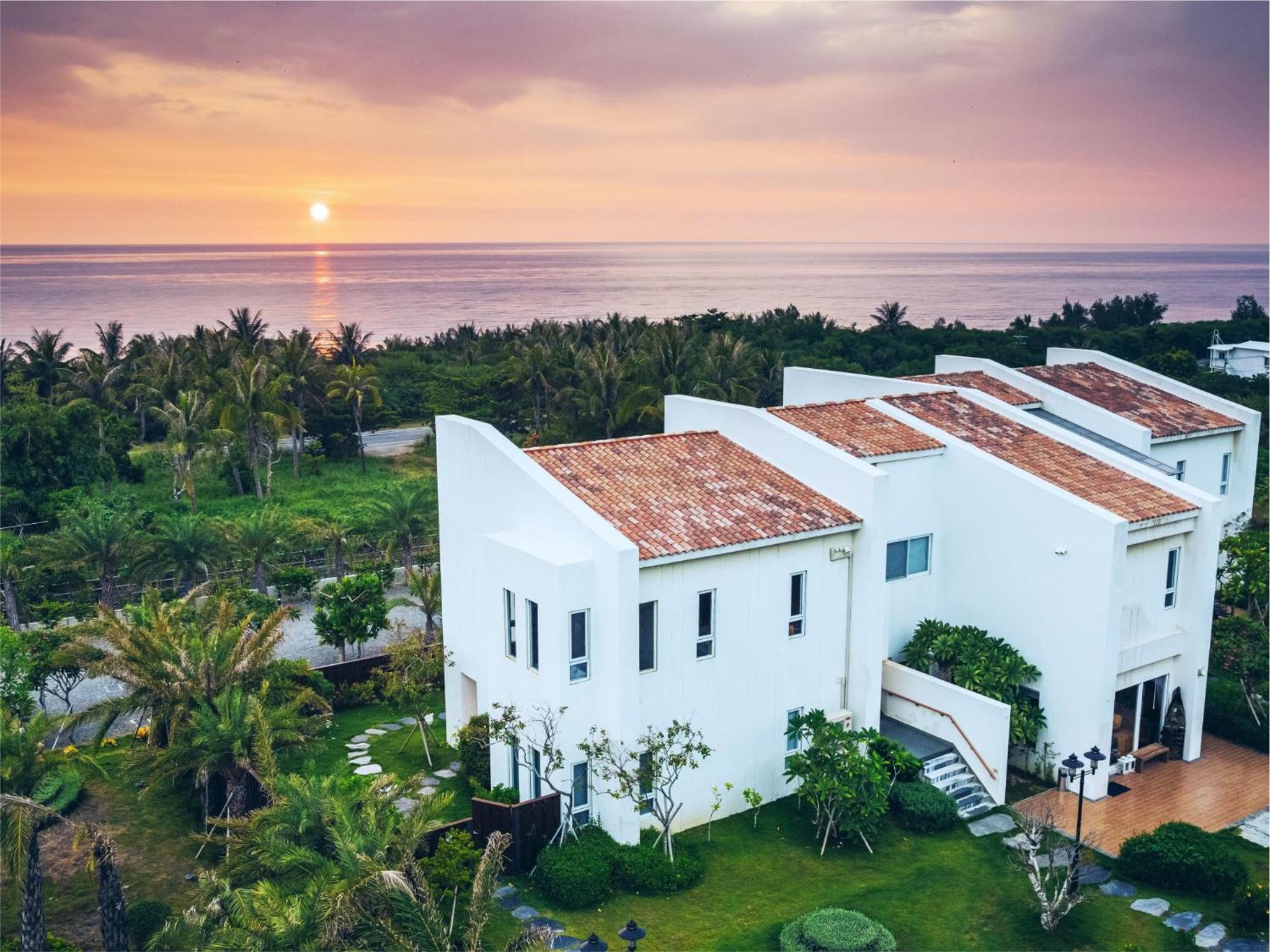 Bay Forest Boutique Hotel - Silver Pavilion view 2
