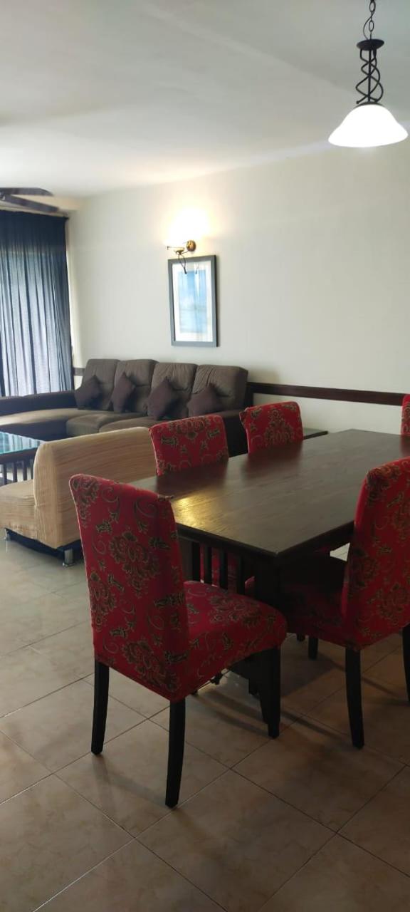 Condo D'Savoy A Famosa Resort Melaka Homestay