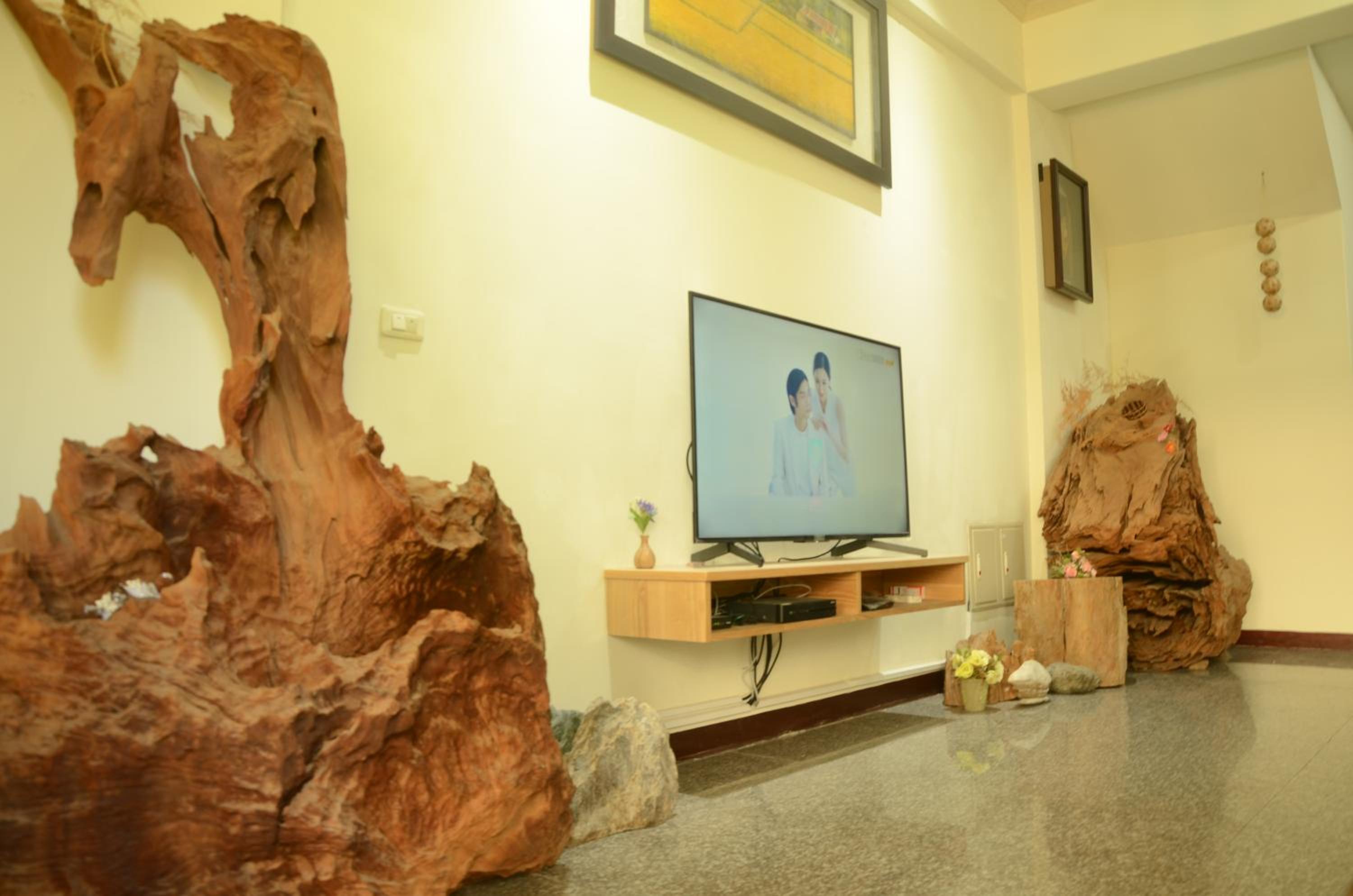 East of Love Homestay