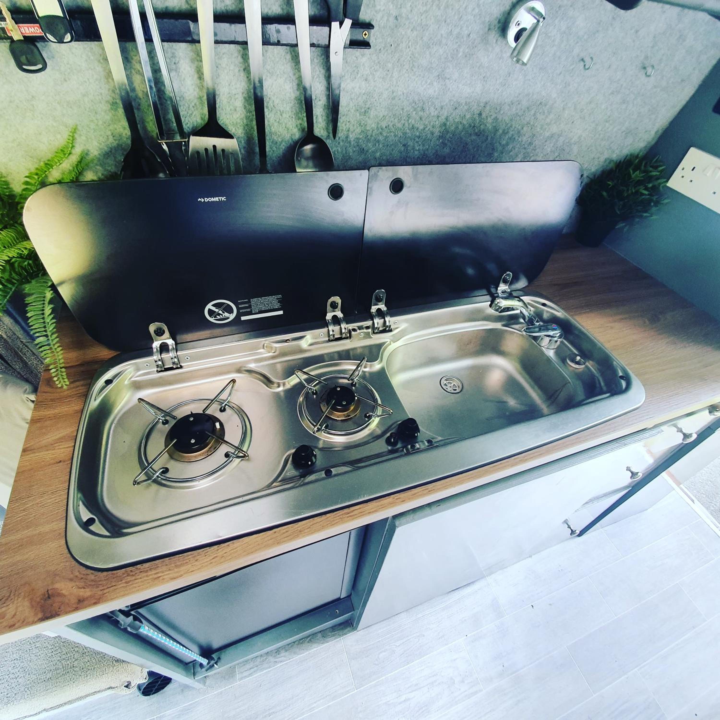 RETRO CAMPER HIRE LTD Campervan Hire Company