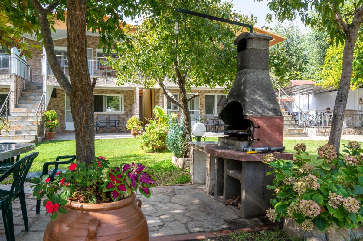 outdoor BBQ area
