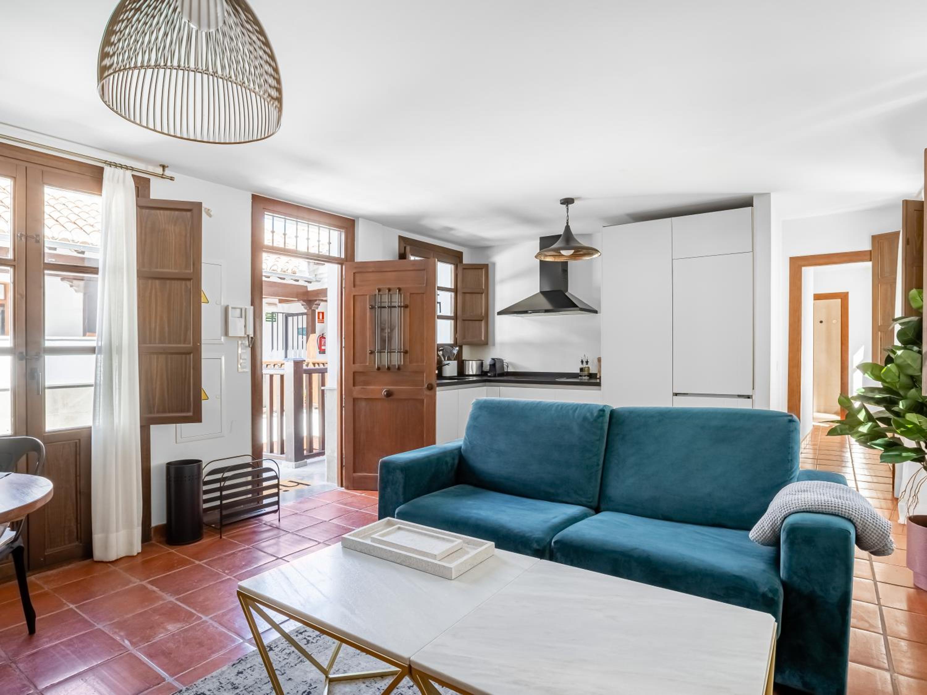 Limehome Granada Calle Santa Ana