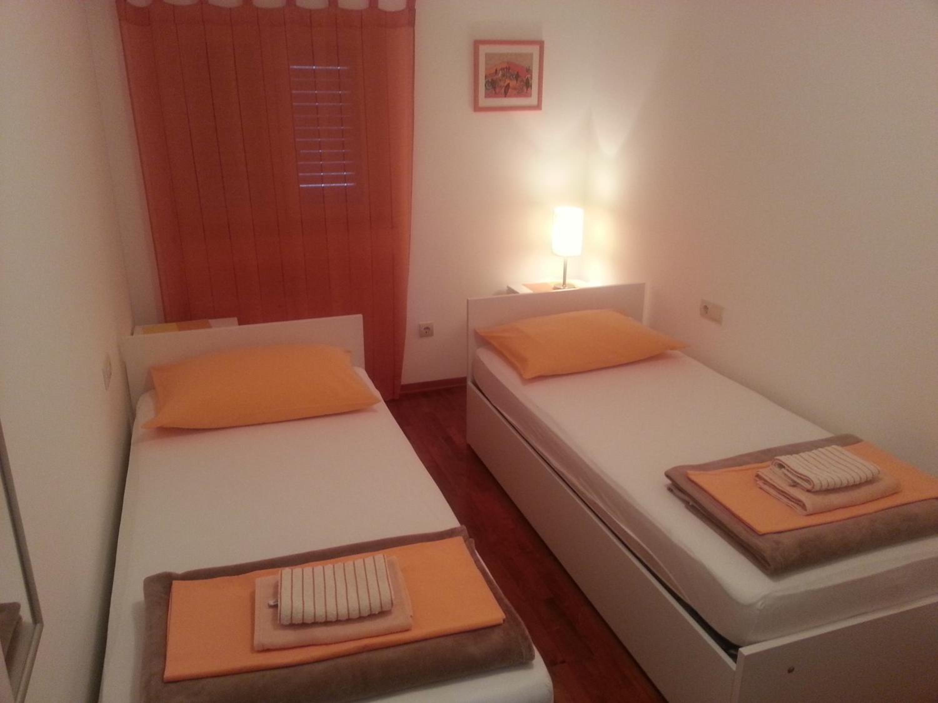 Apartments Laus