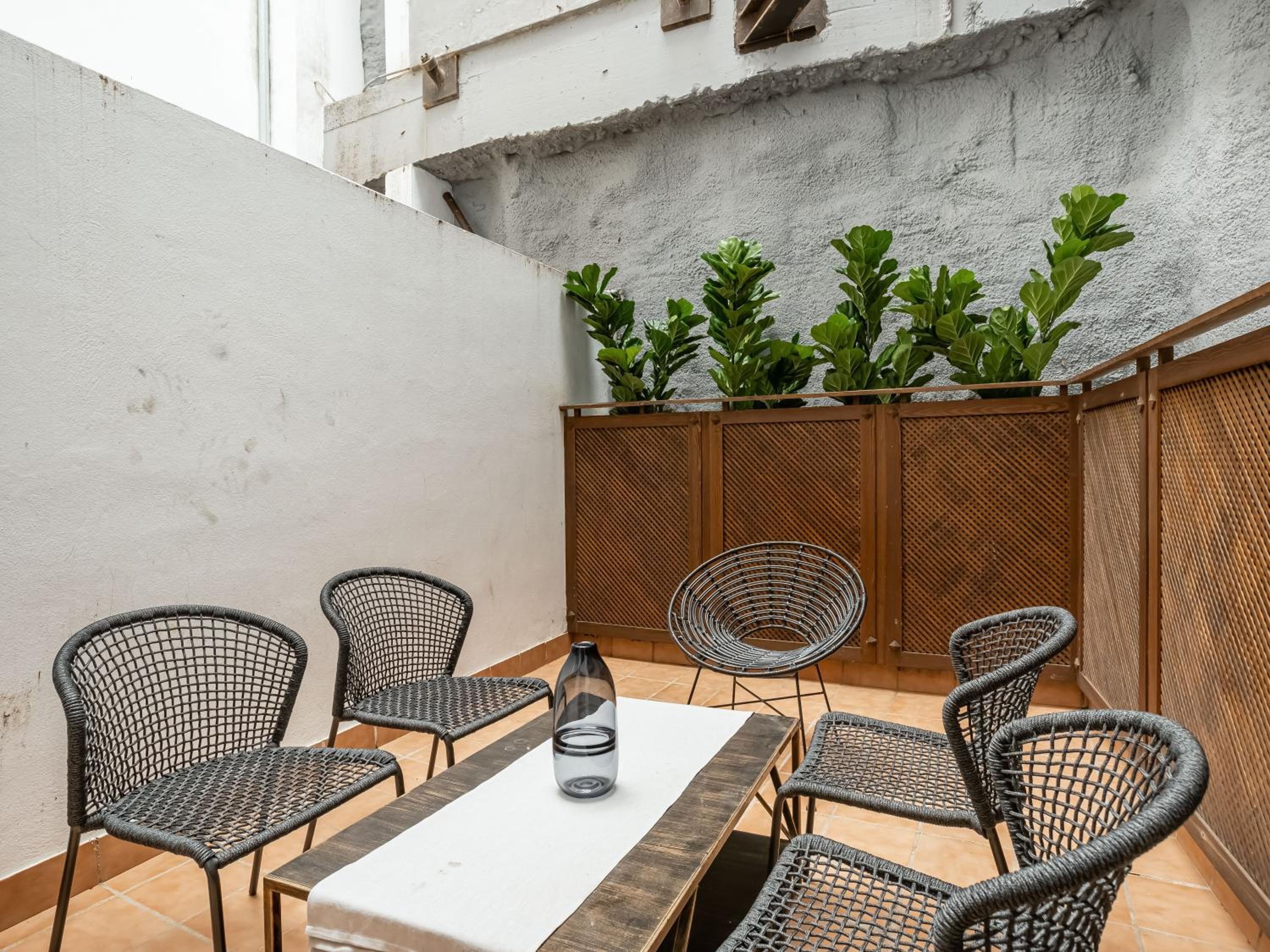 Limehome Granada Calle Santa Ana