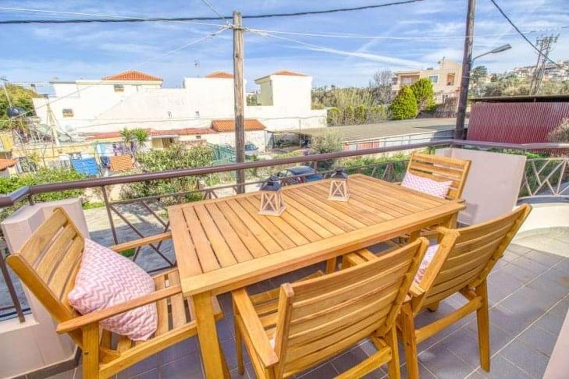 Hotel Mirtos Cozy House - Image 1