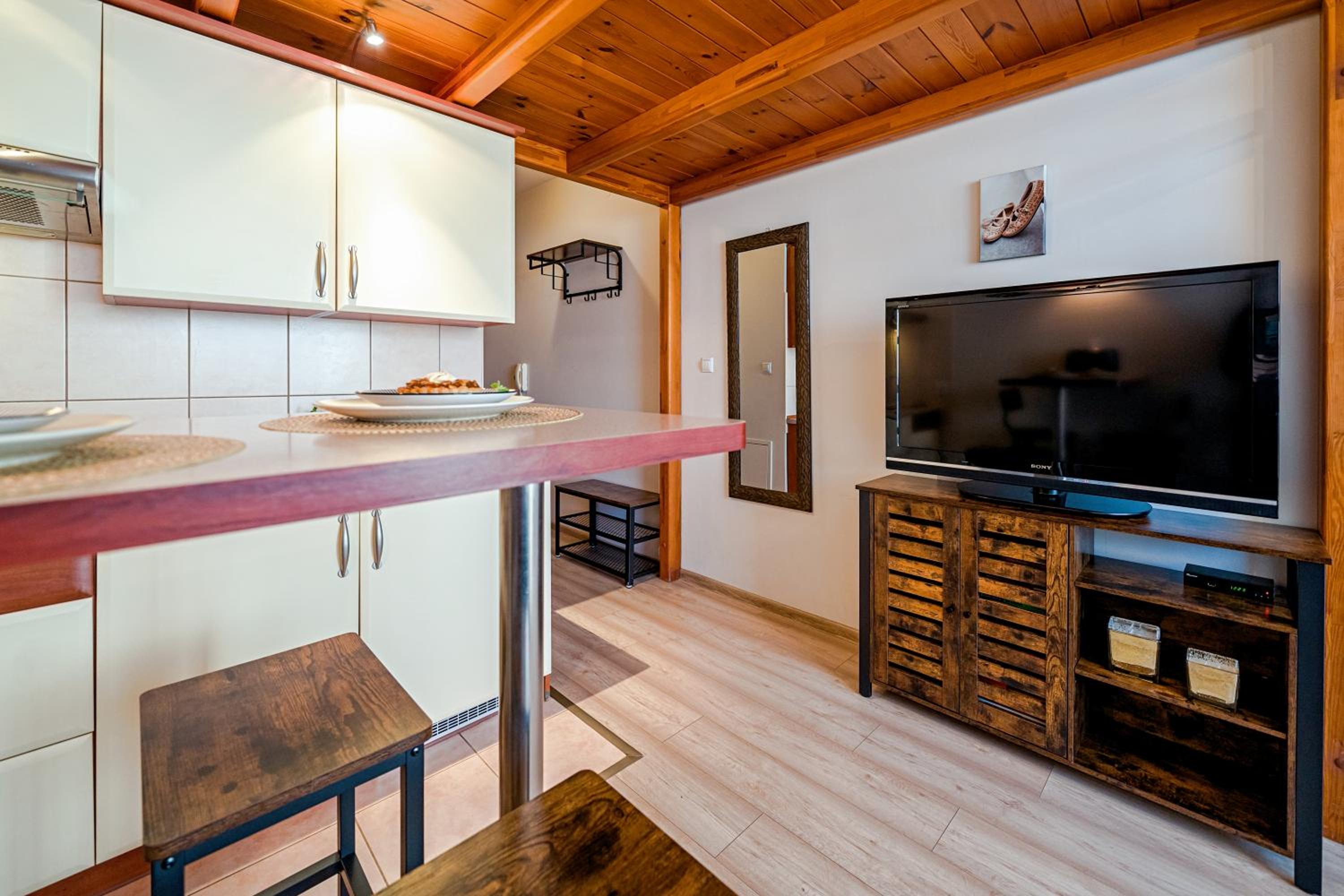 VivaApart Rodzinne apartamenty z basenem i widokiem na Giewont