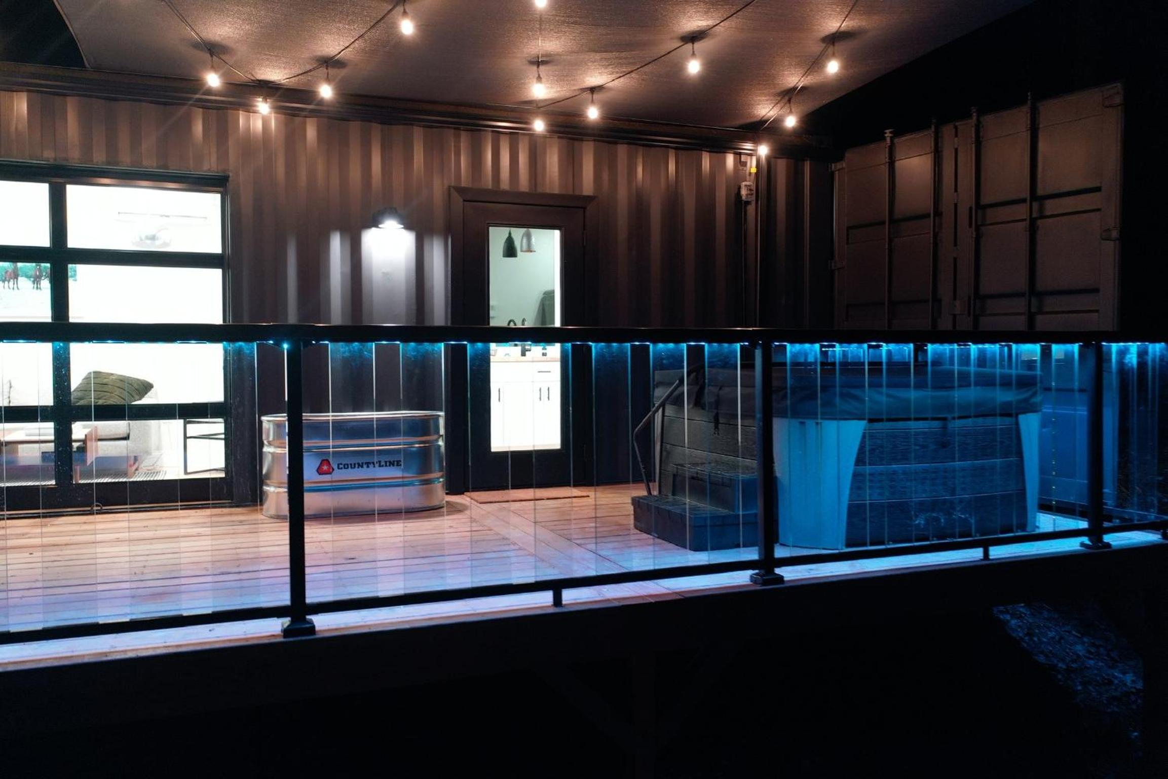 Hotel The Hideaway On Tacketts - Shipping Container