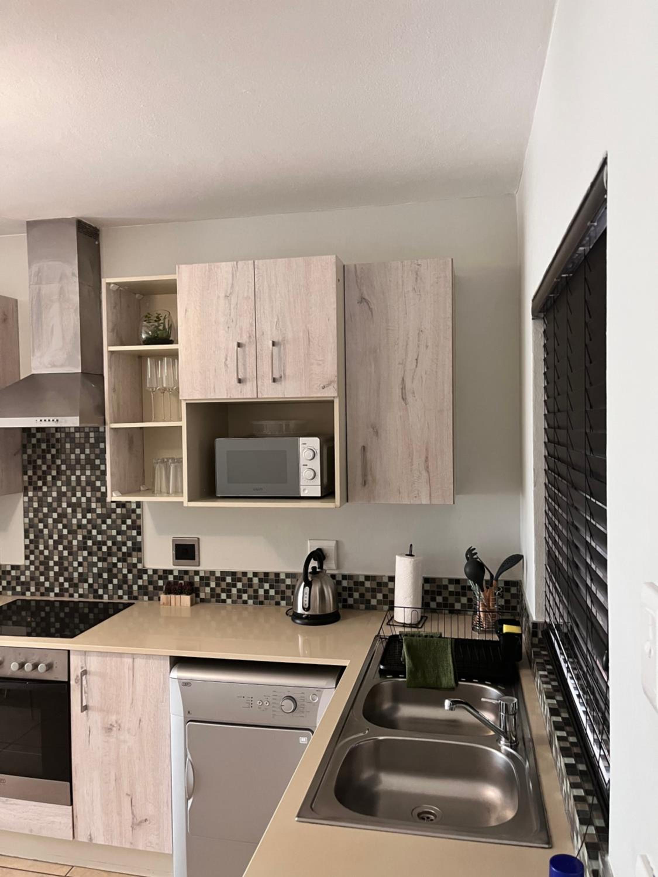 The Cube Apartments, Unit 34 on De La Rey Road