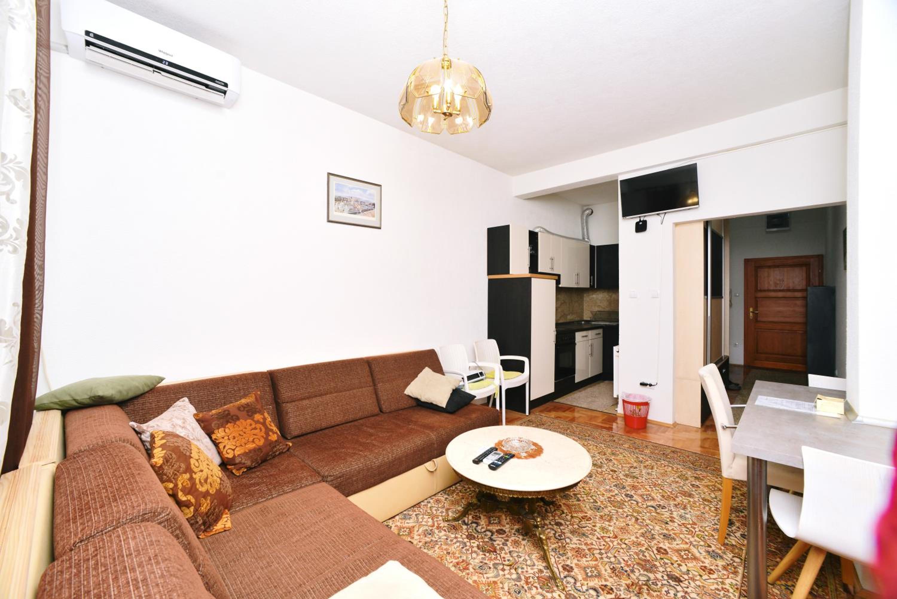 Apartman centar blizina Kastela i Splava view 2