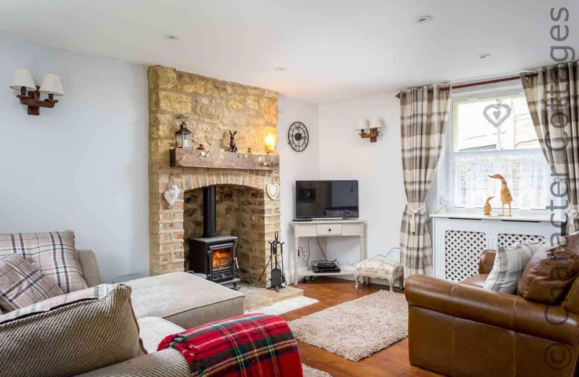 Inglenook Cottage view 2