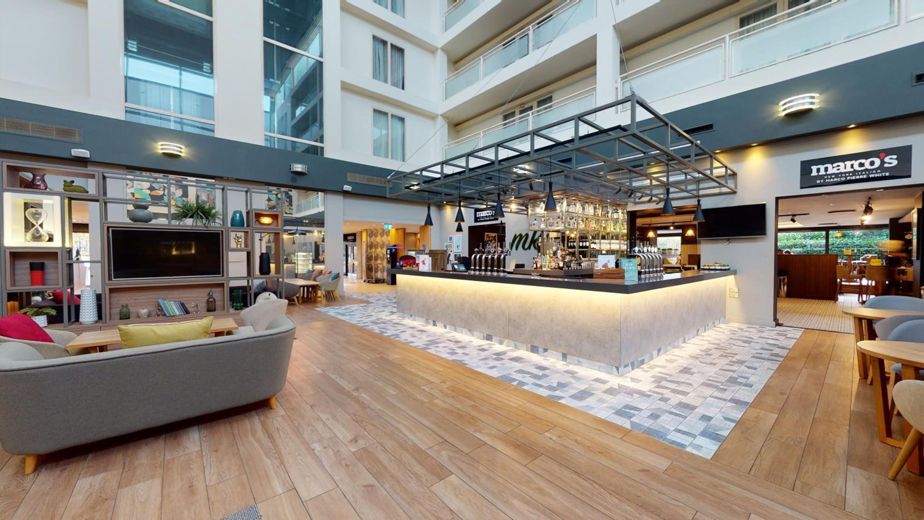 Milton Keynes Vacations - Holiday Inn Milton Keynes Central, an IHG Hotel - Property Image 3