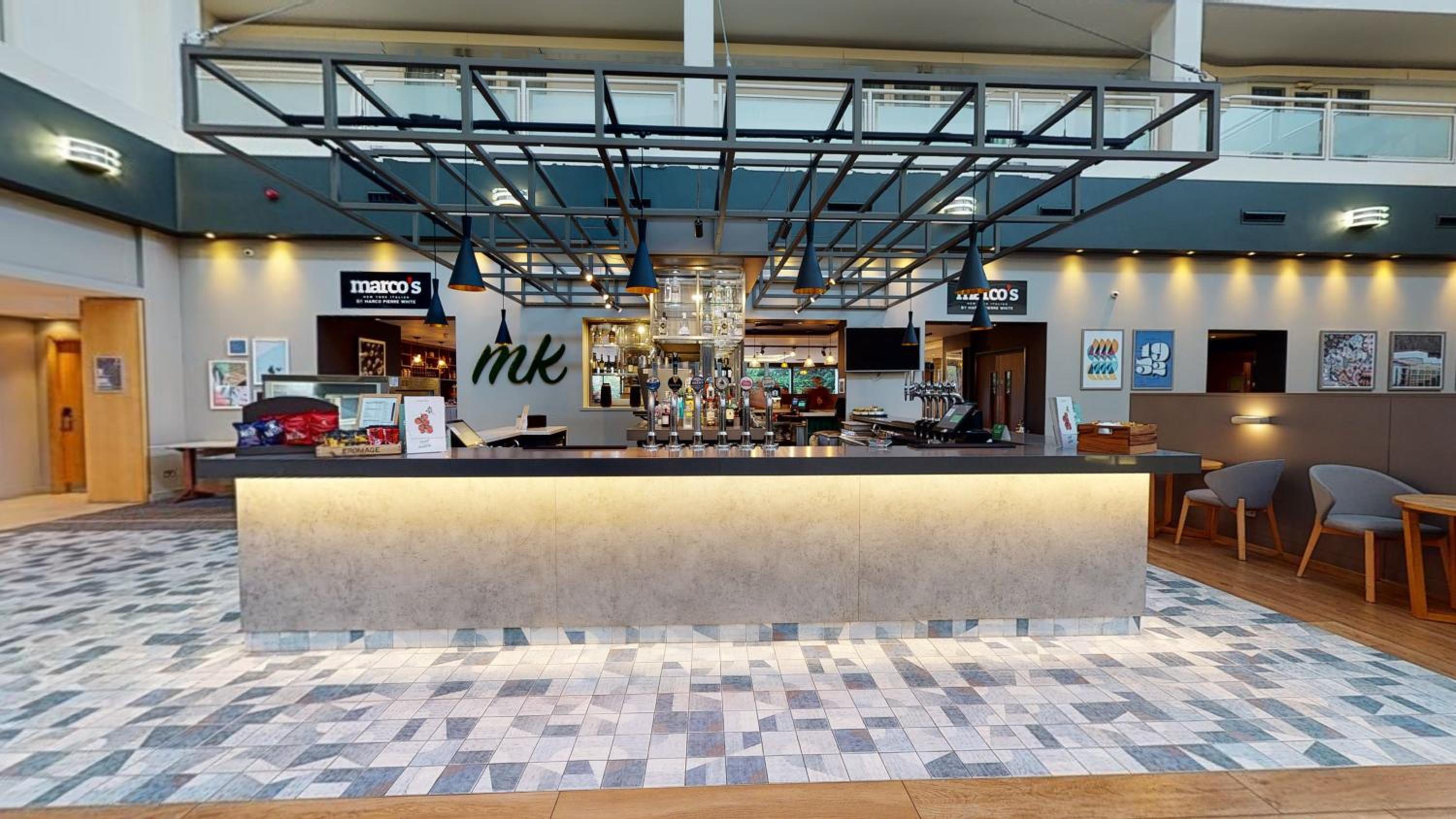 Milton Keynes Vacations - Holiday Inn Milton Keynes Central, an IHG Hotel - Property Image 5