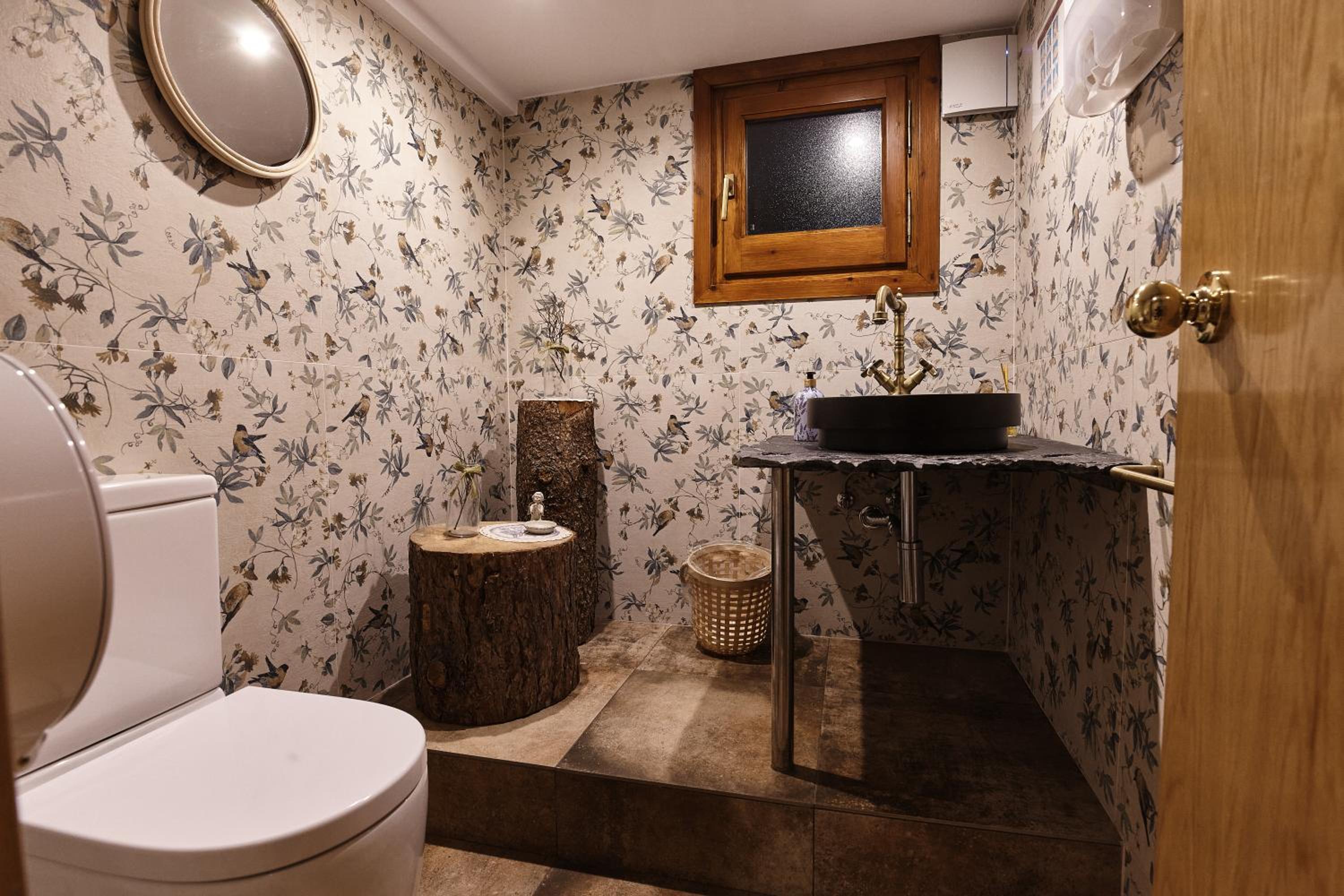 Apartaments La Neu-Mountain Lodges & Restaurant