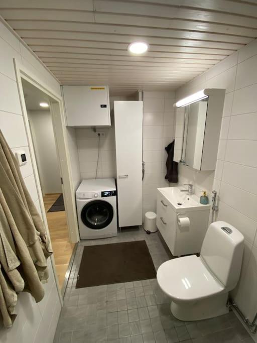 Modern two bedroom apartment near Helsinki Airport view 4