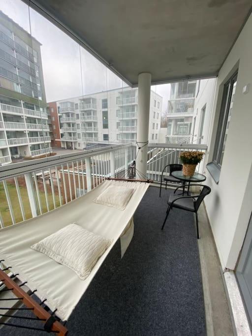 Modern two bedroom apartment near Helsinki Airport view 3