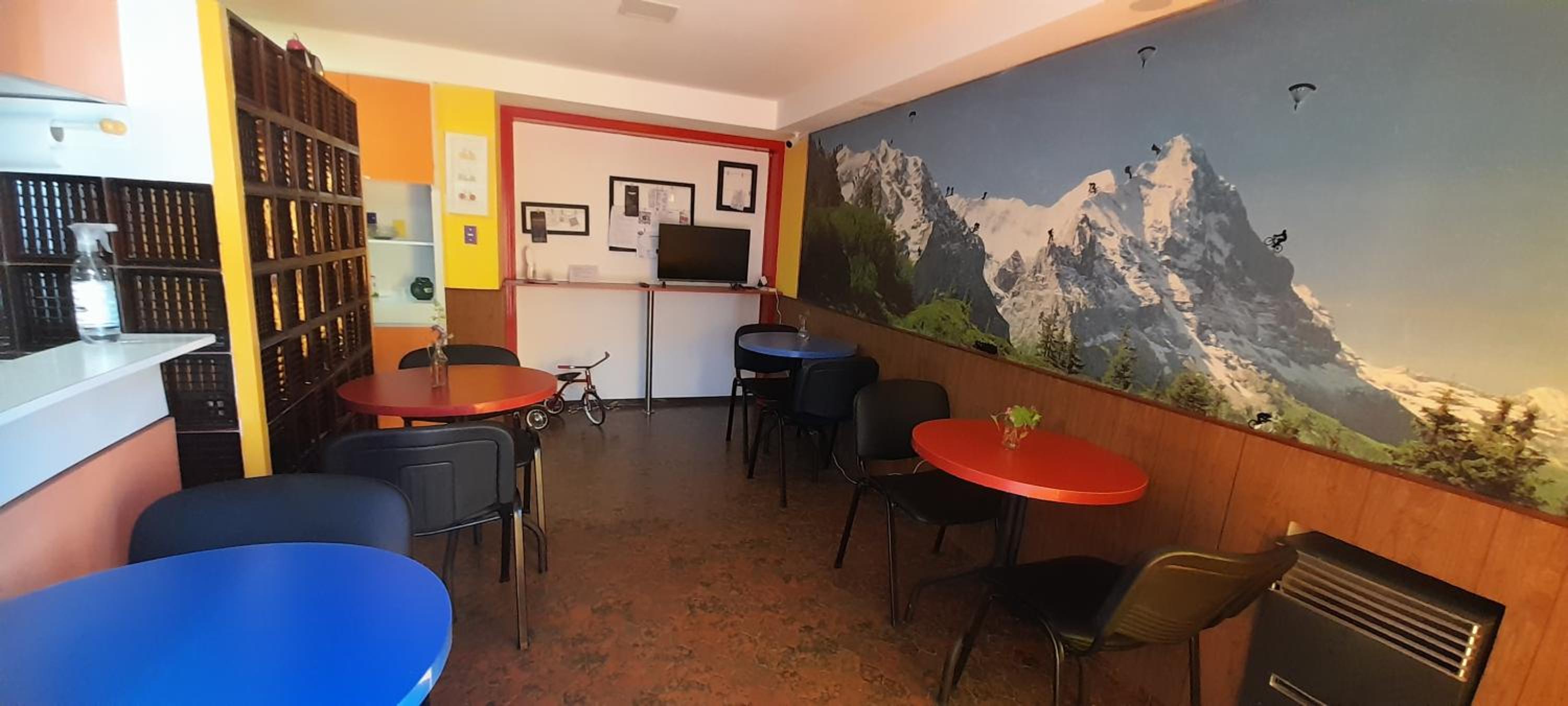 Bed & Bike Hostel