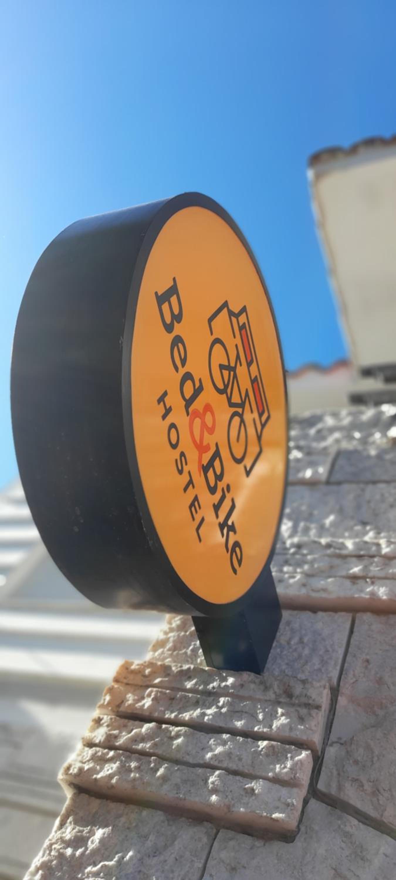 Bed & Bike Hostel
