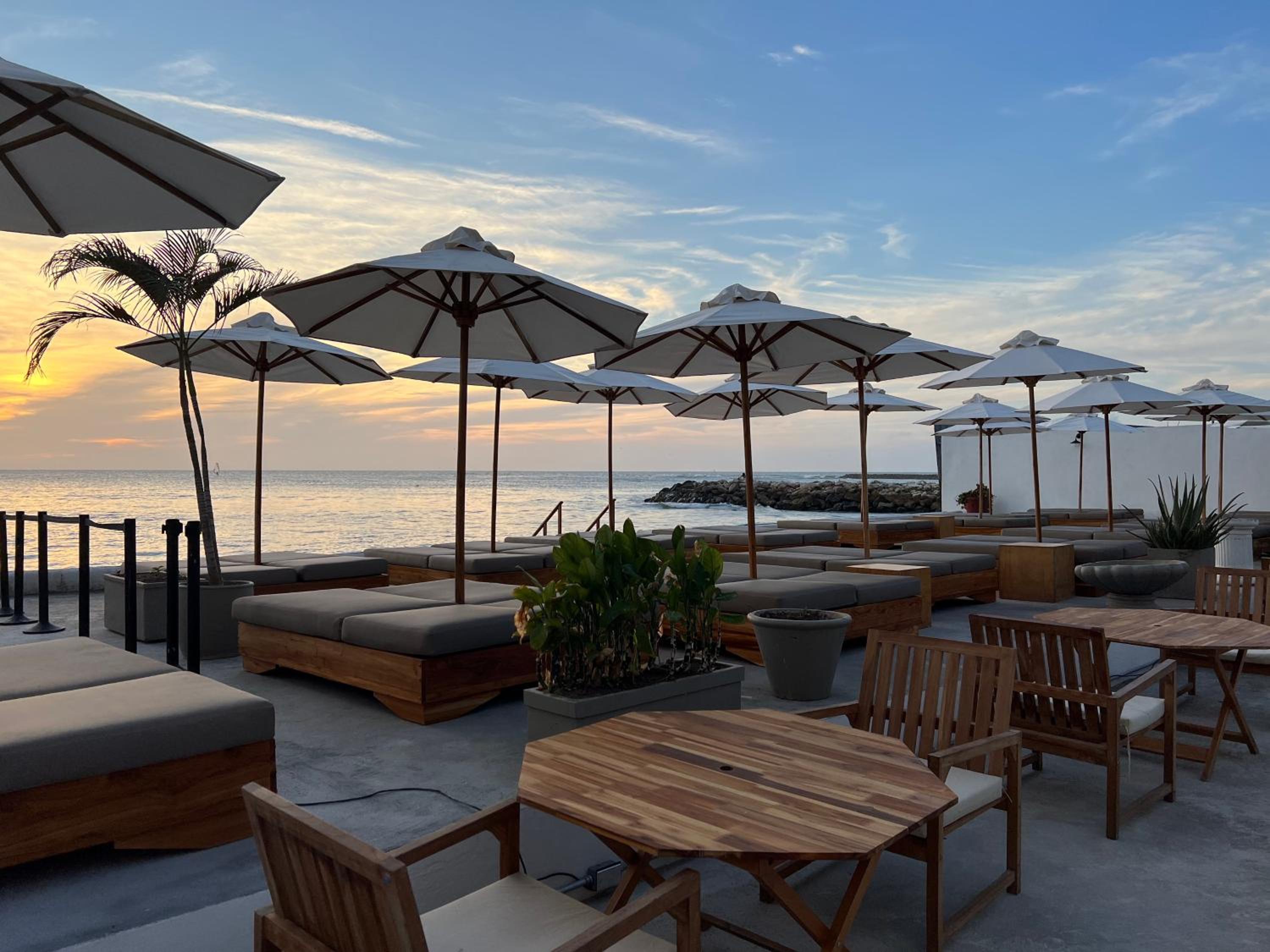 Hotel Wala beach club - Image 1