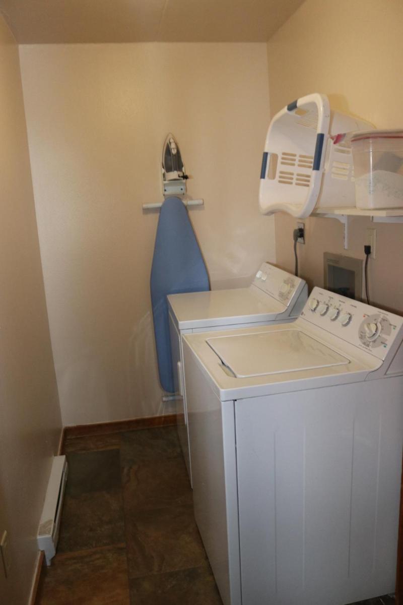 Hotel Spinnaker at Lake Dillon - Image 1