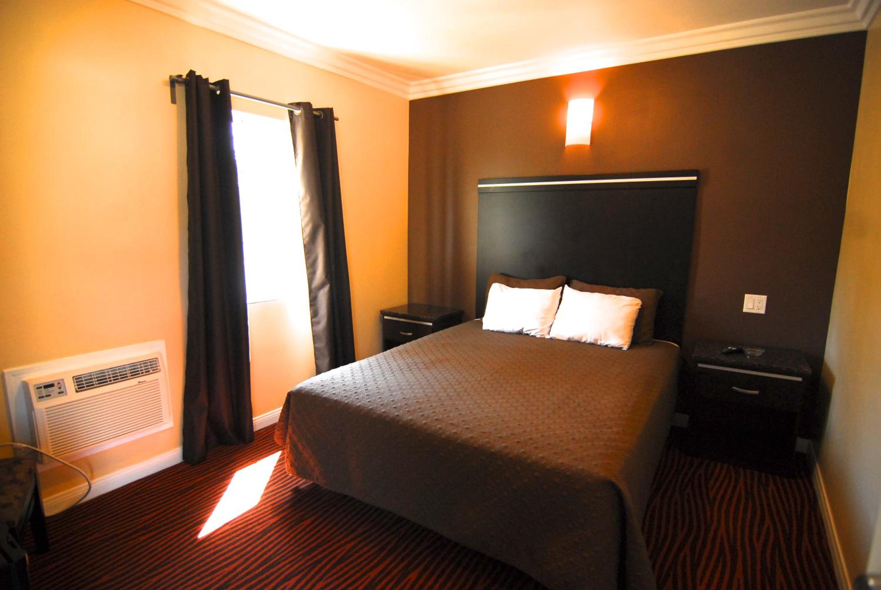 Los Angeles Vacations - Studio City Inn - Near Universal Studios Hollywood - Property Image 22