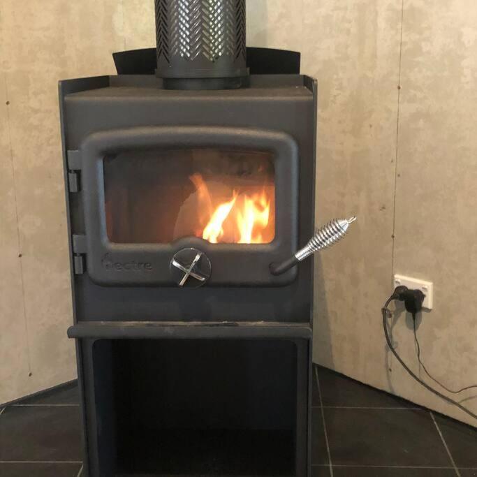 Glenlyon Dam Holiday Cottage & Farmstay