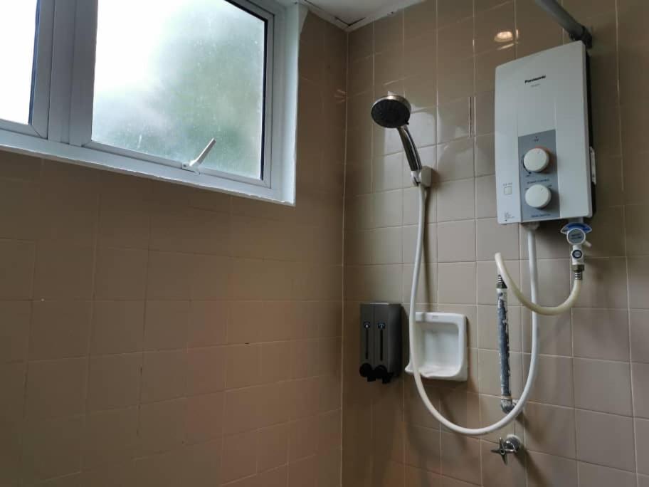 Cozy NEAR-BEACH Apartment - LazyCats' Den photo 2