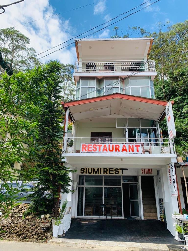Hotel Siumi Rest - Image 1