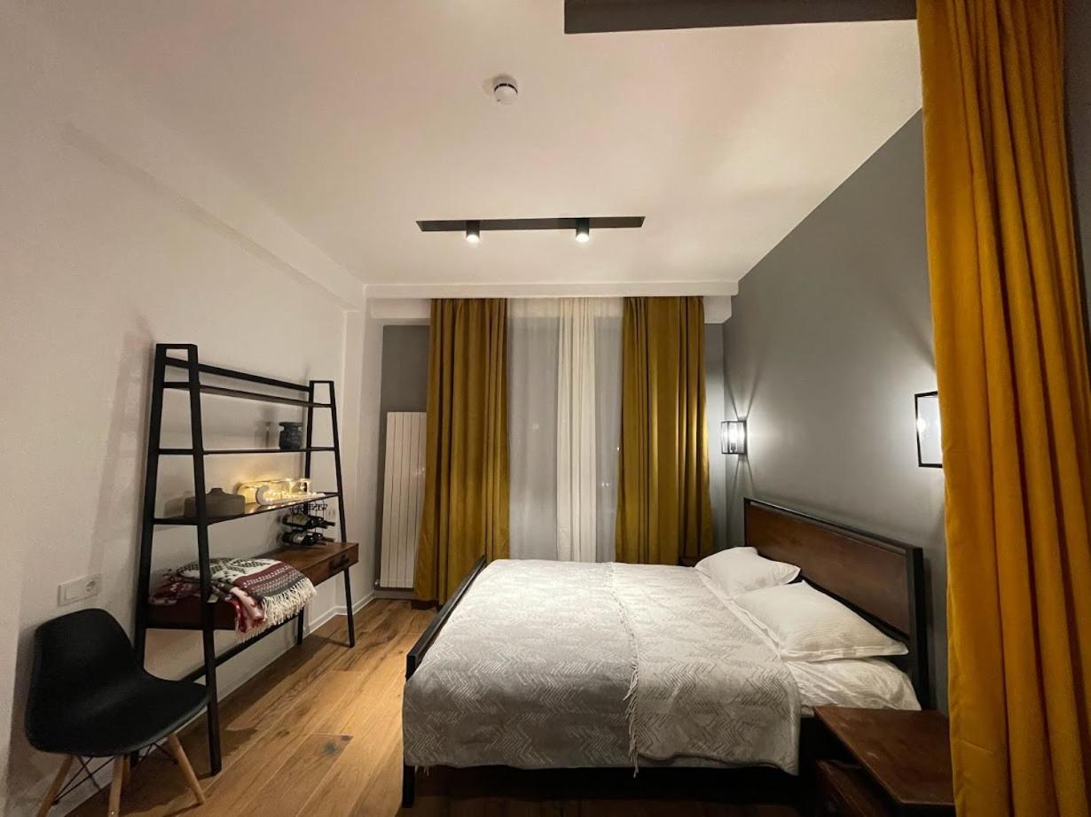 Redco ALPIC Studio Apartment near Gondola view 3