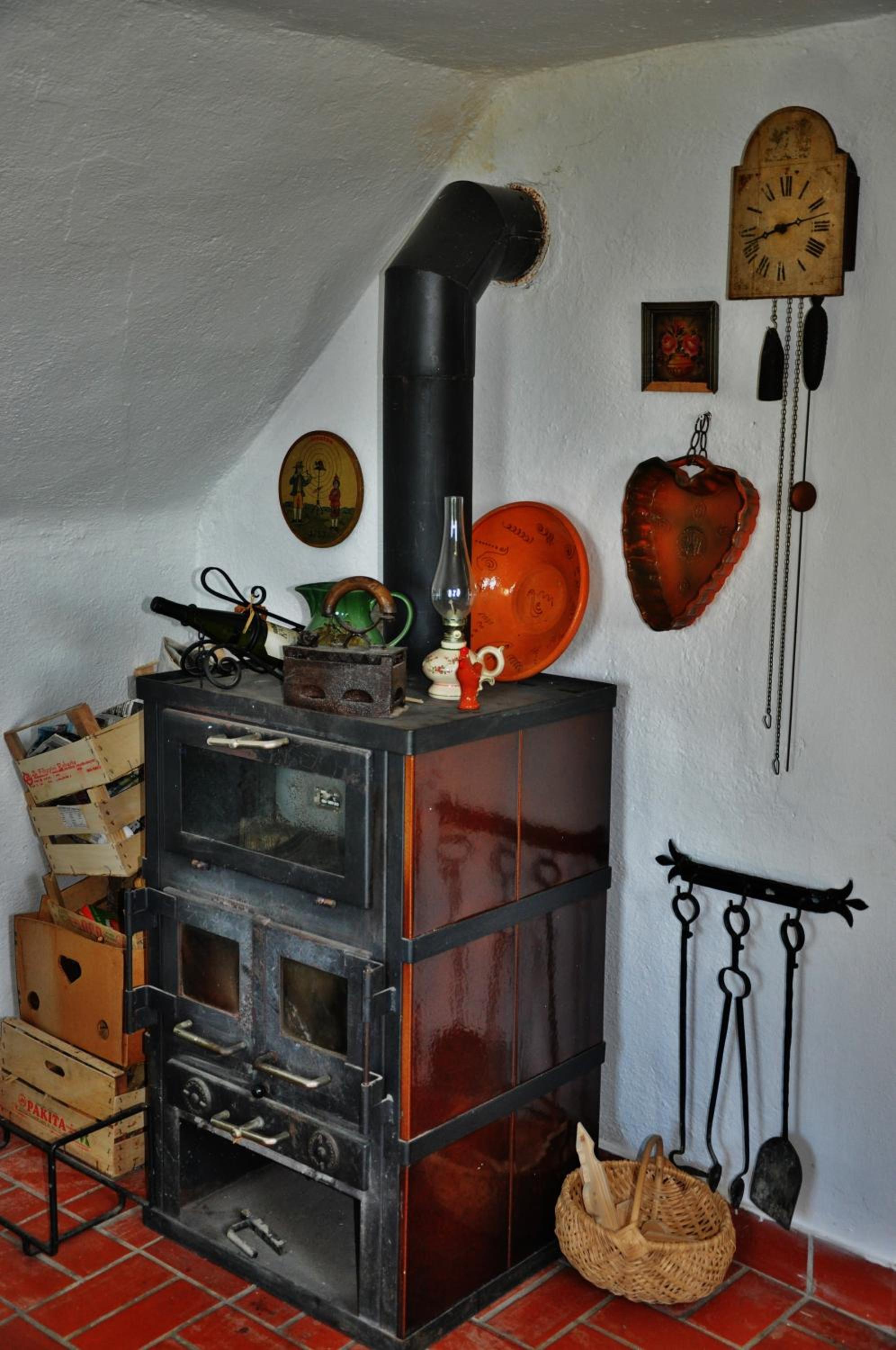 Photo 9