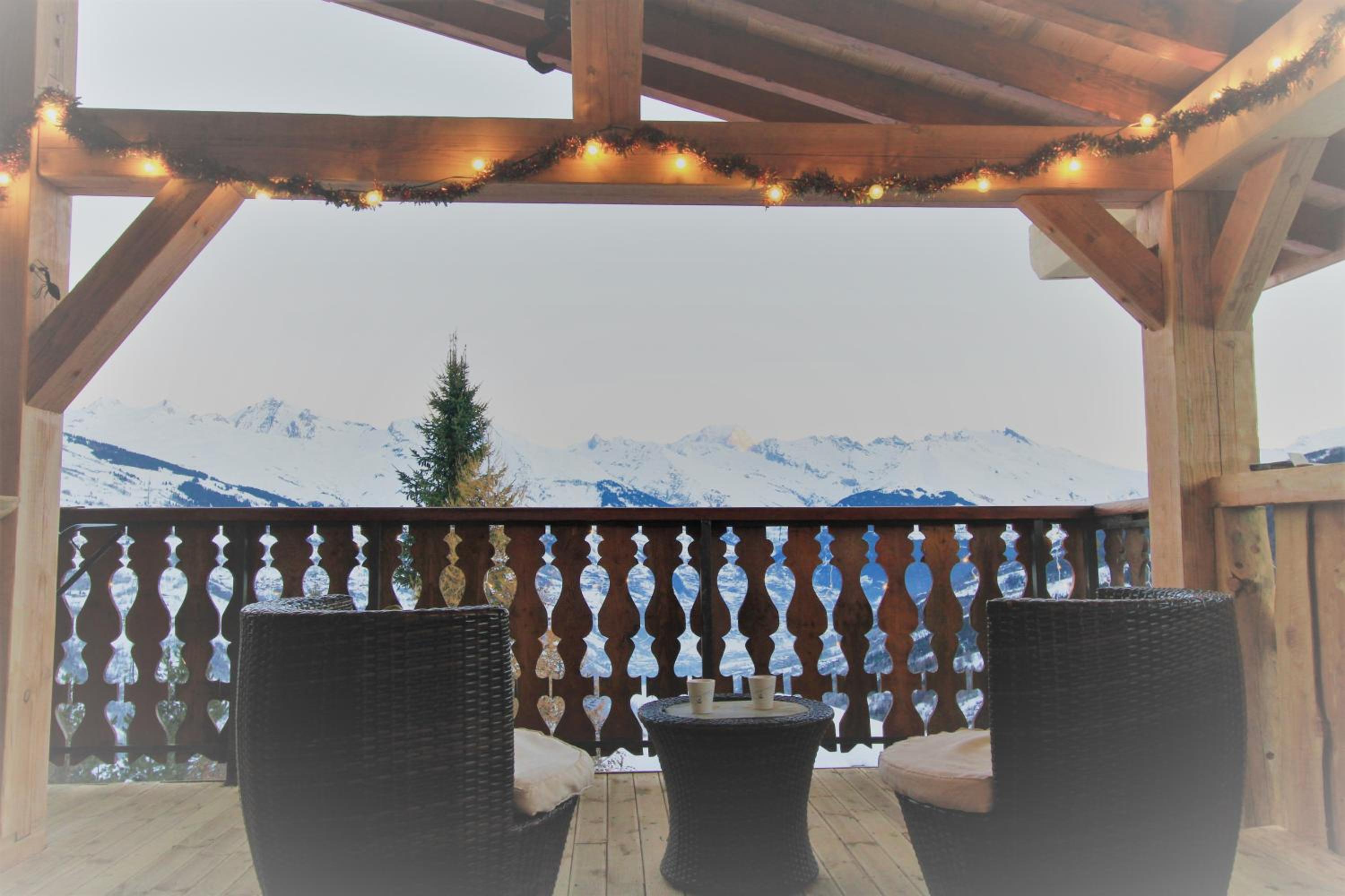 Chalet Miravidi, Montchavin-La Plagne, Jacuzzi & Sauna view 4