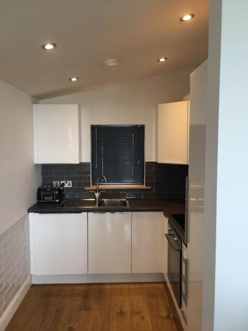 Silver Strand Chalets - Chalet 1
