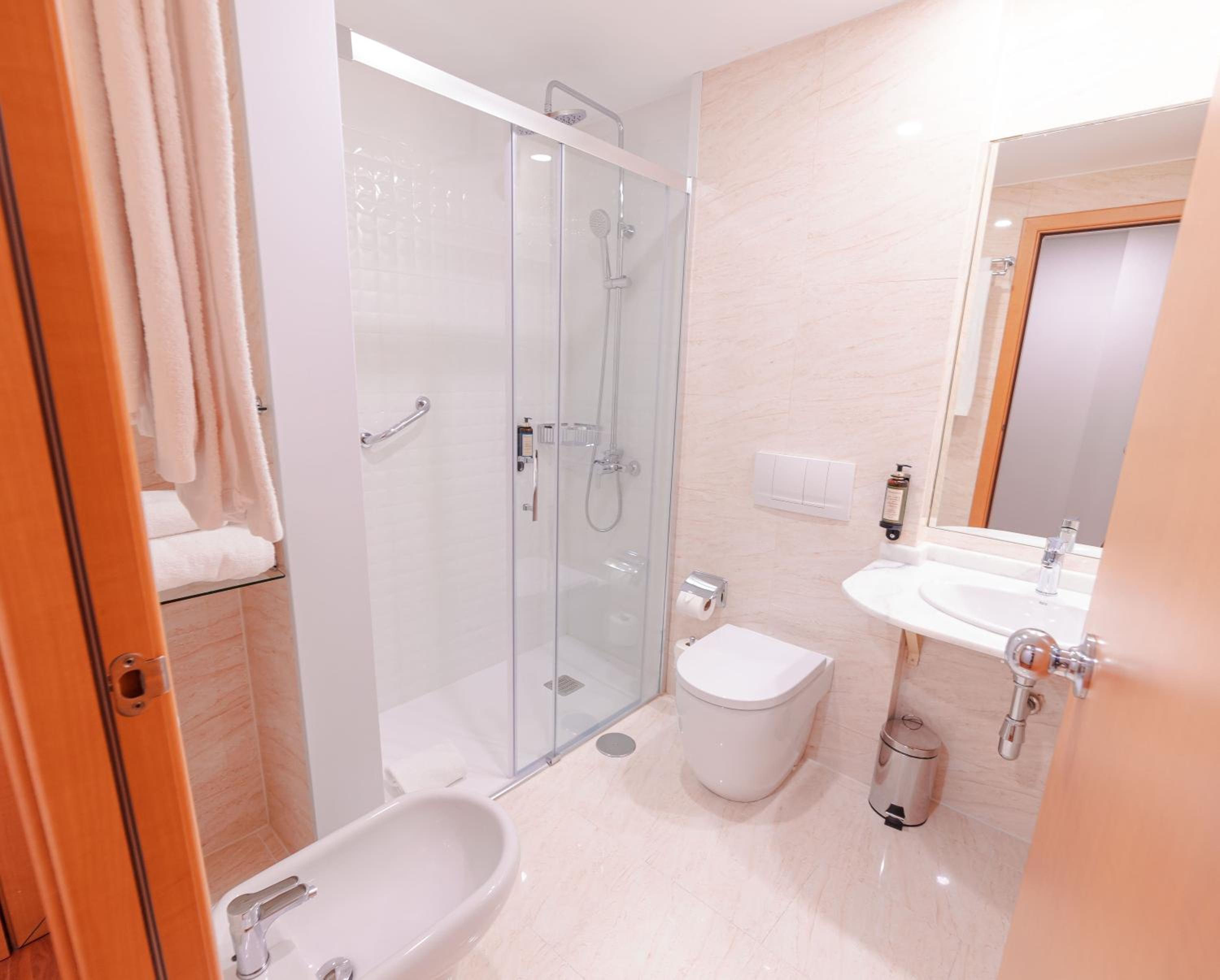 Las Rozas de Madrid Vacations - Hotel Monte Rozas - Property Image 2