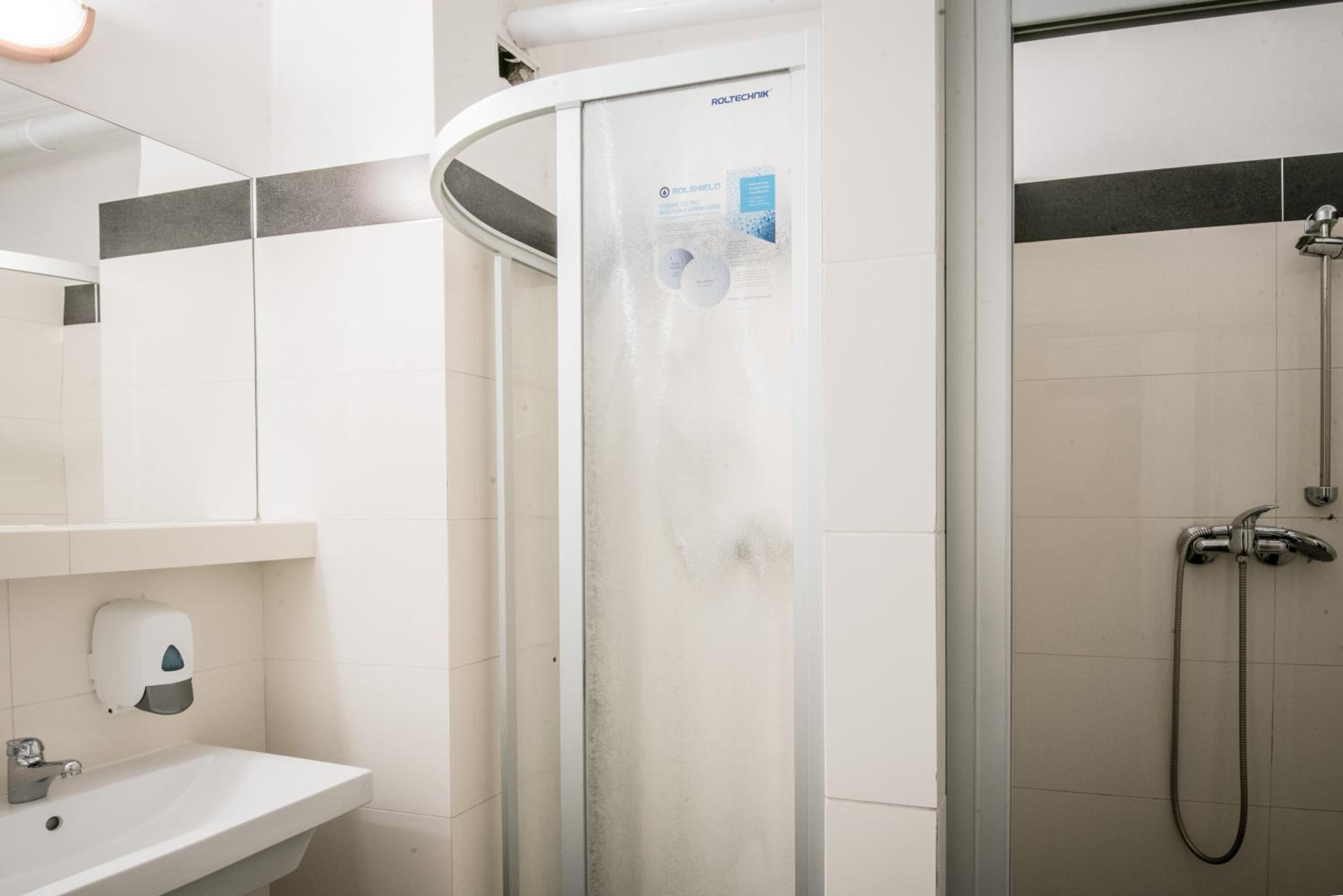 Charles Bridge Hostel & Apartments