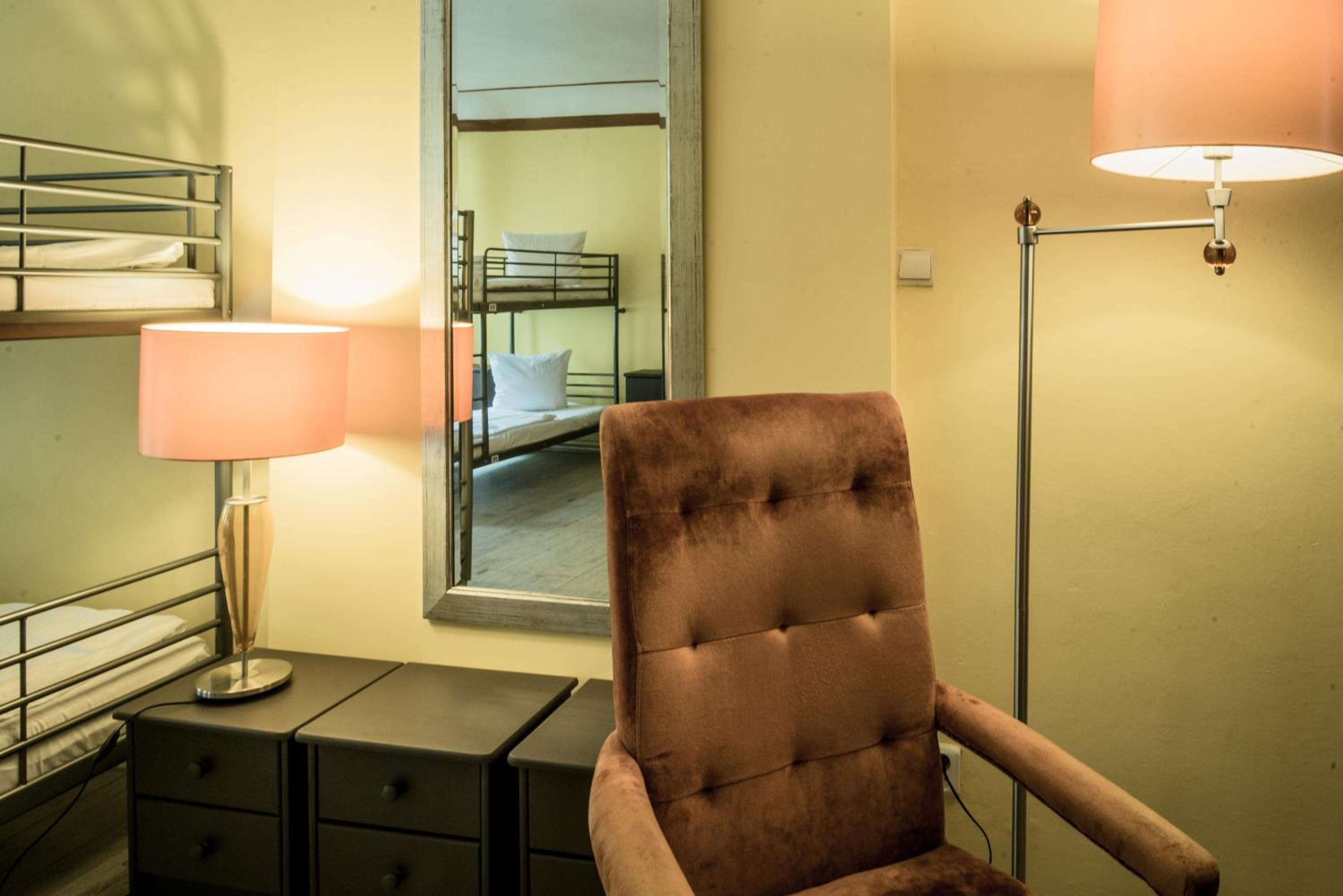 Charles Bridge Hostel & Apartments