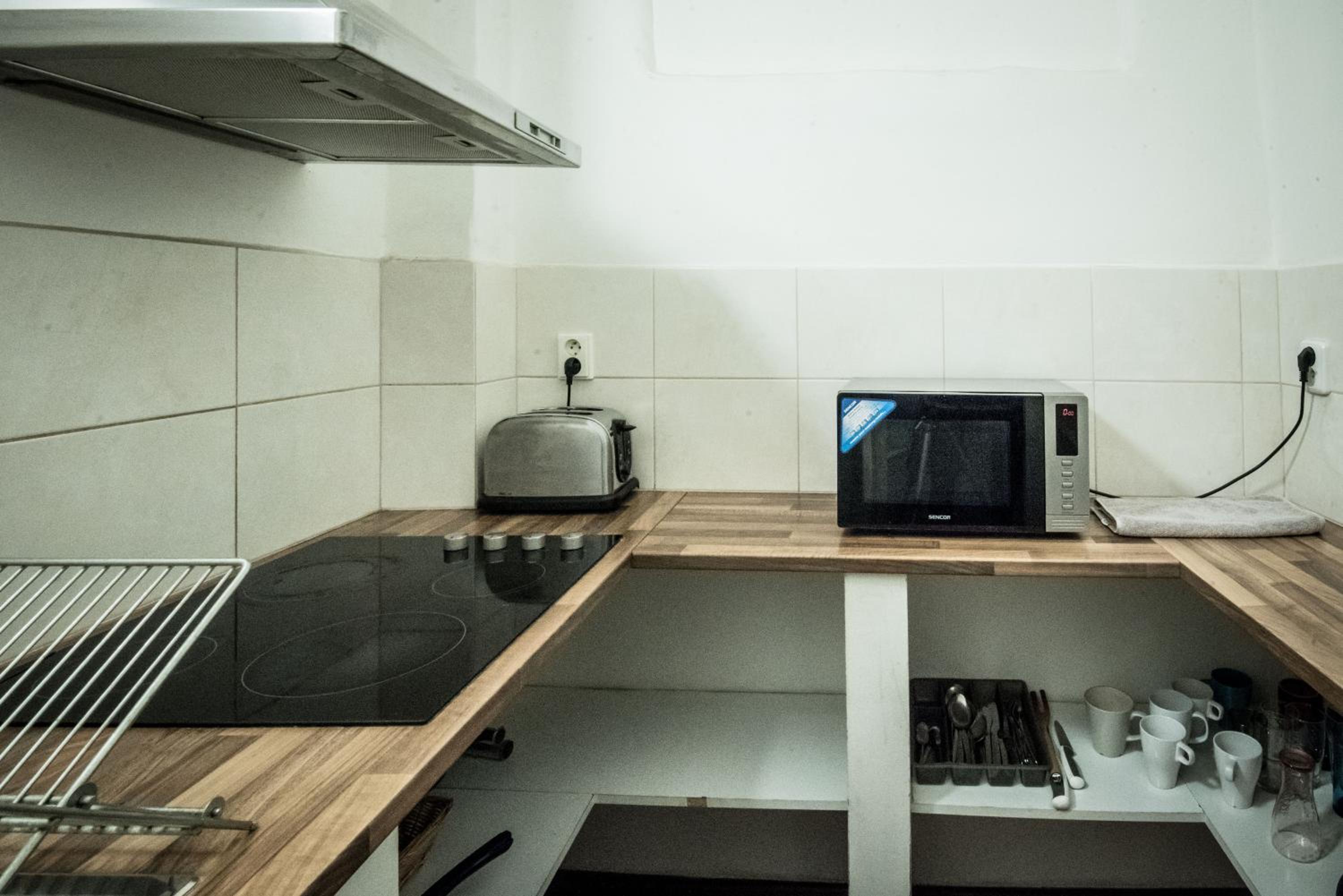 Charles Bridge Hostel & Apartments