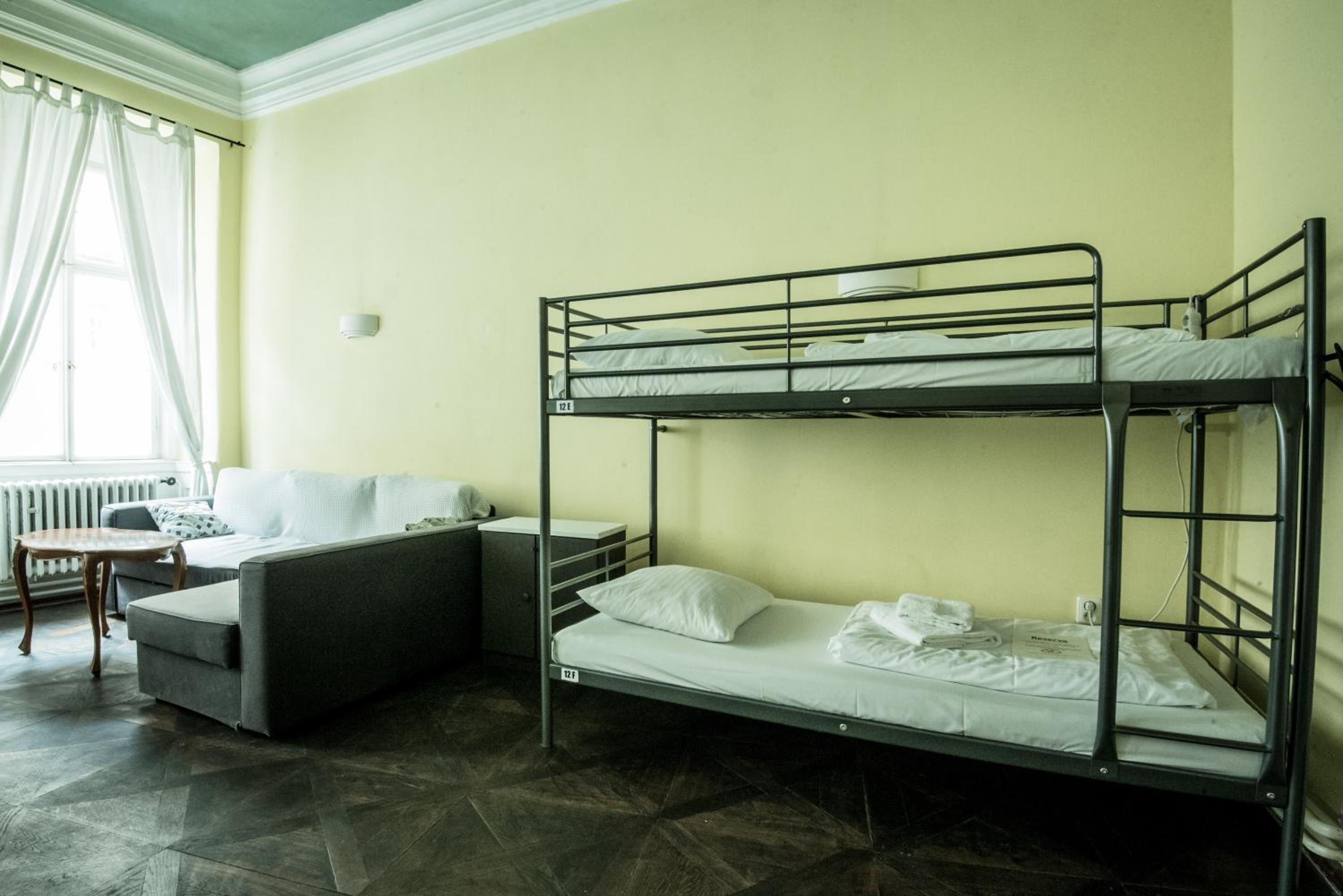 Charles Bridge Hostel & Apartments