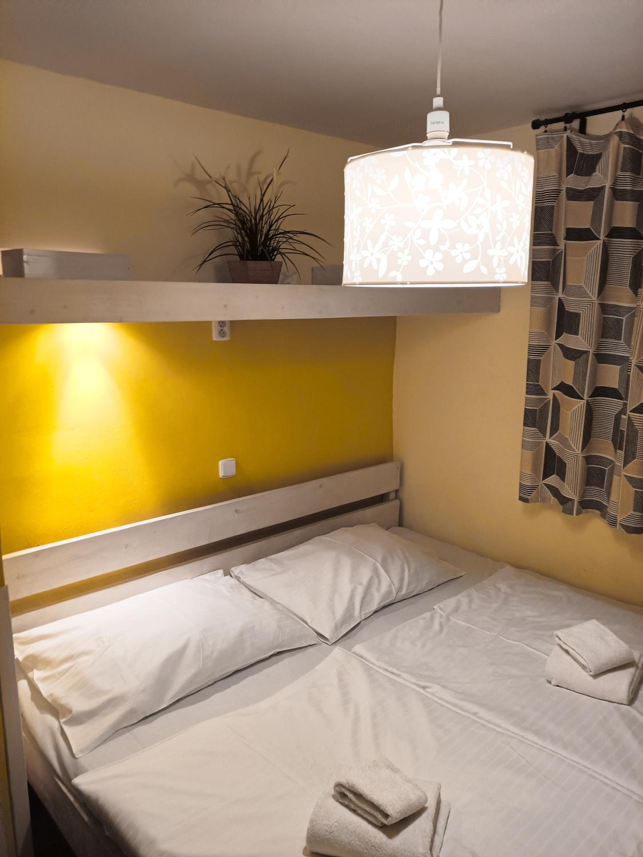 Charles Bridge Hostel & Apartments