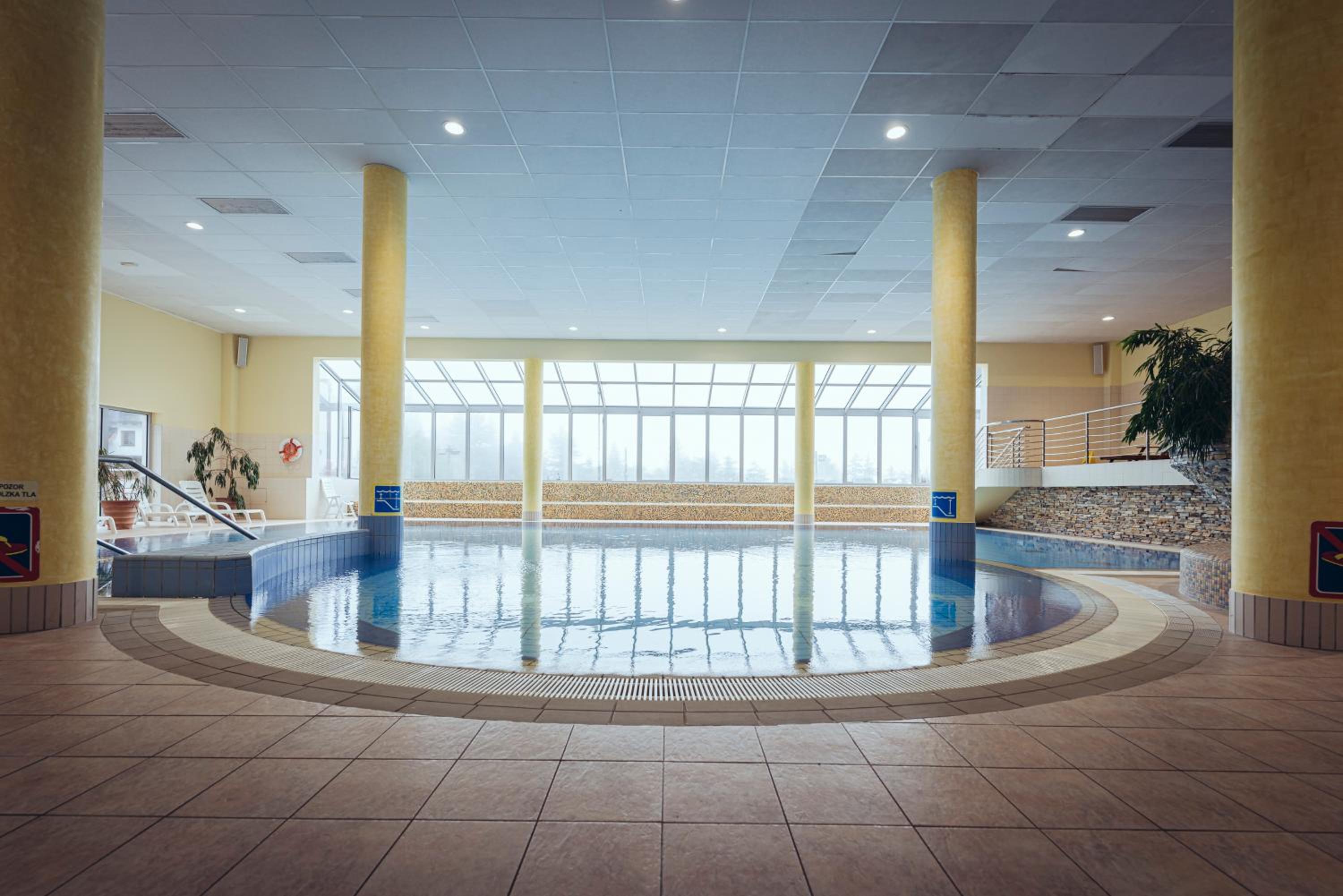 Pohorje Village Wellbeing Resort - Family Apartments Bolfenk