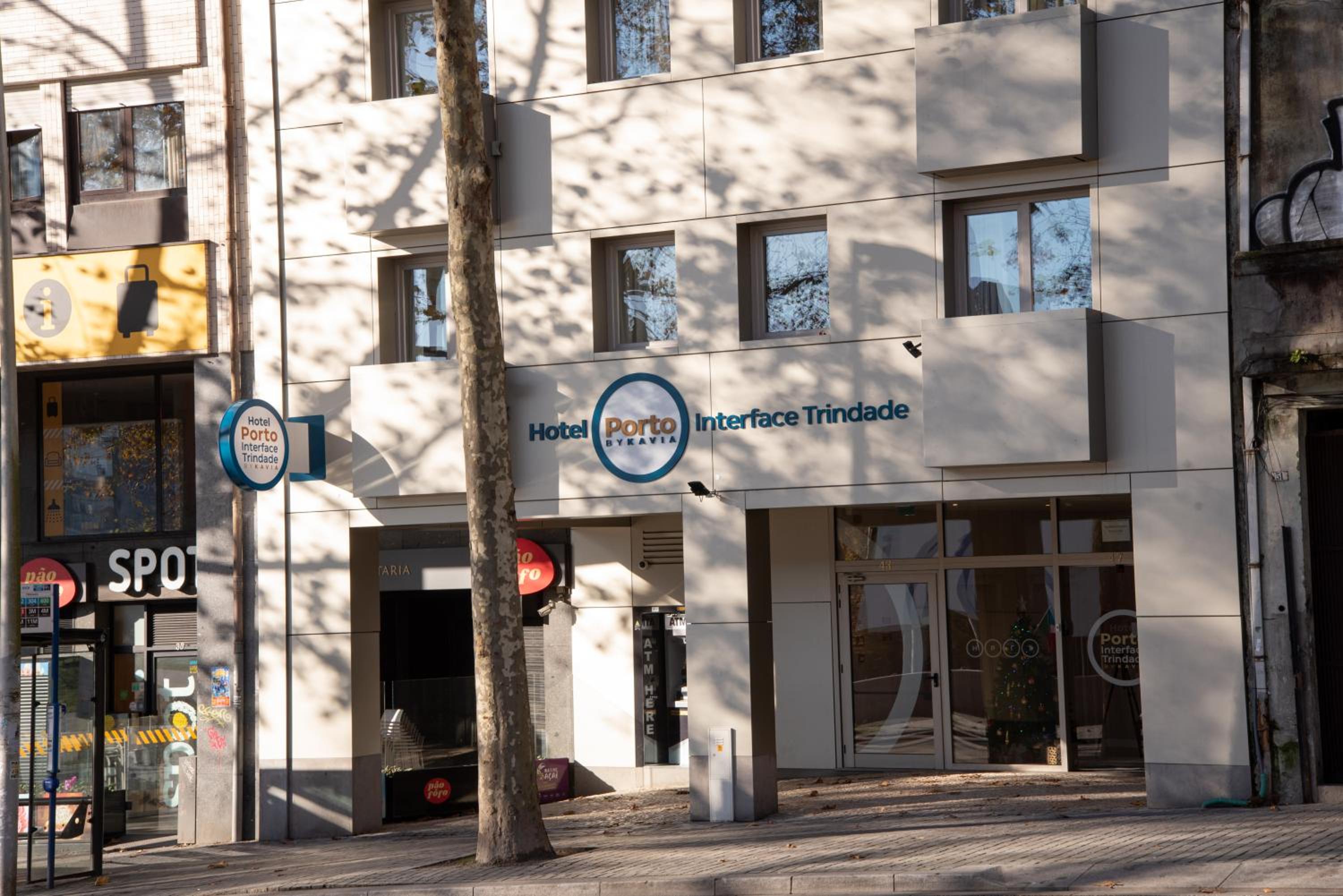 Hotel Porto Interface Trindade By Kavia - Image 1