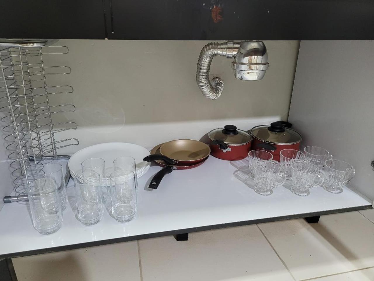 Sobrado 6 amplo e confortável em condomínio