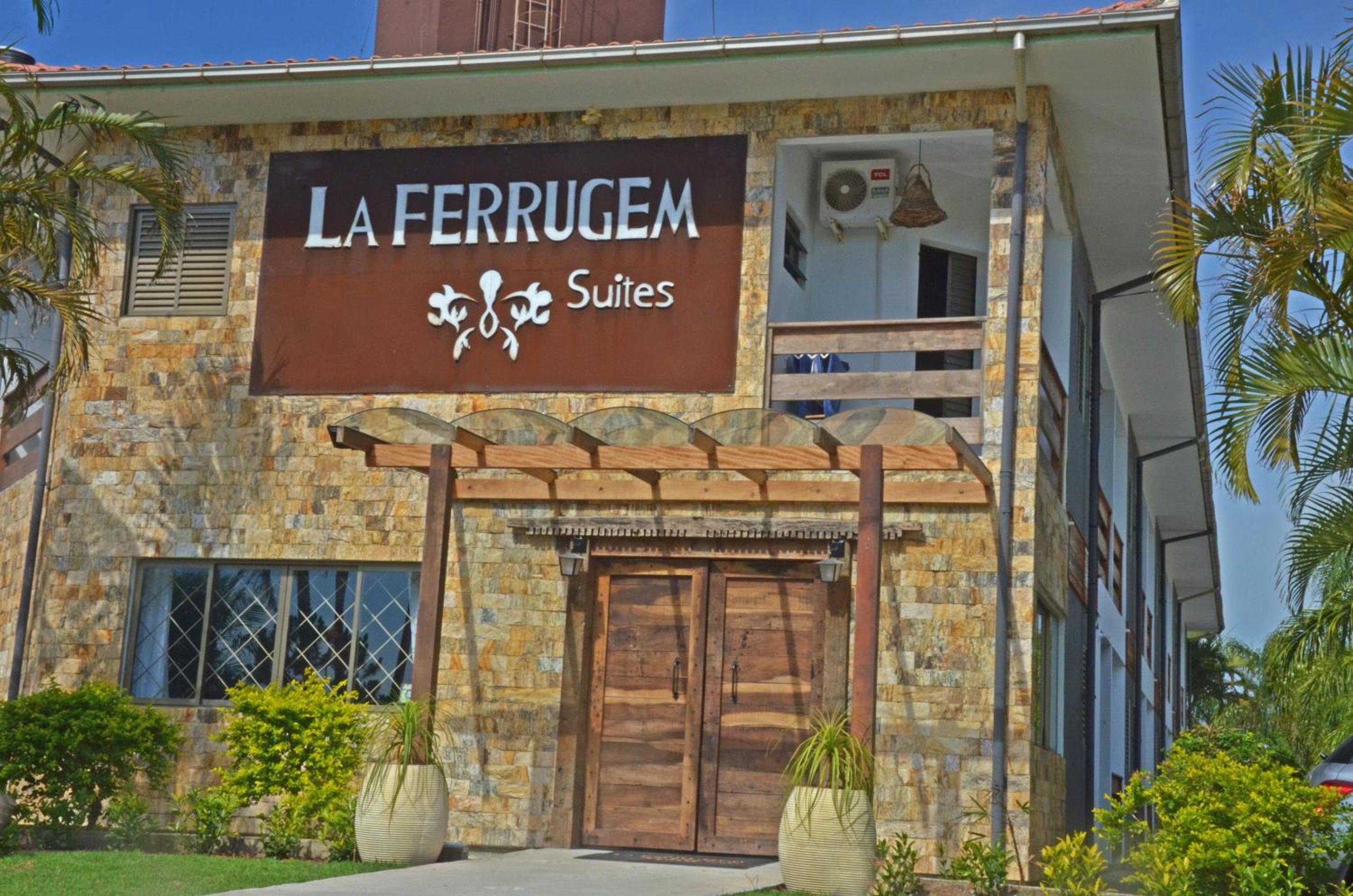 La Ferrugem Suites - 100 mts da Praia