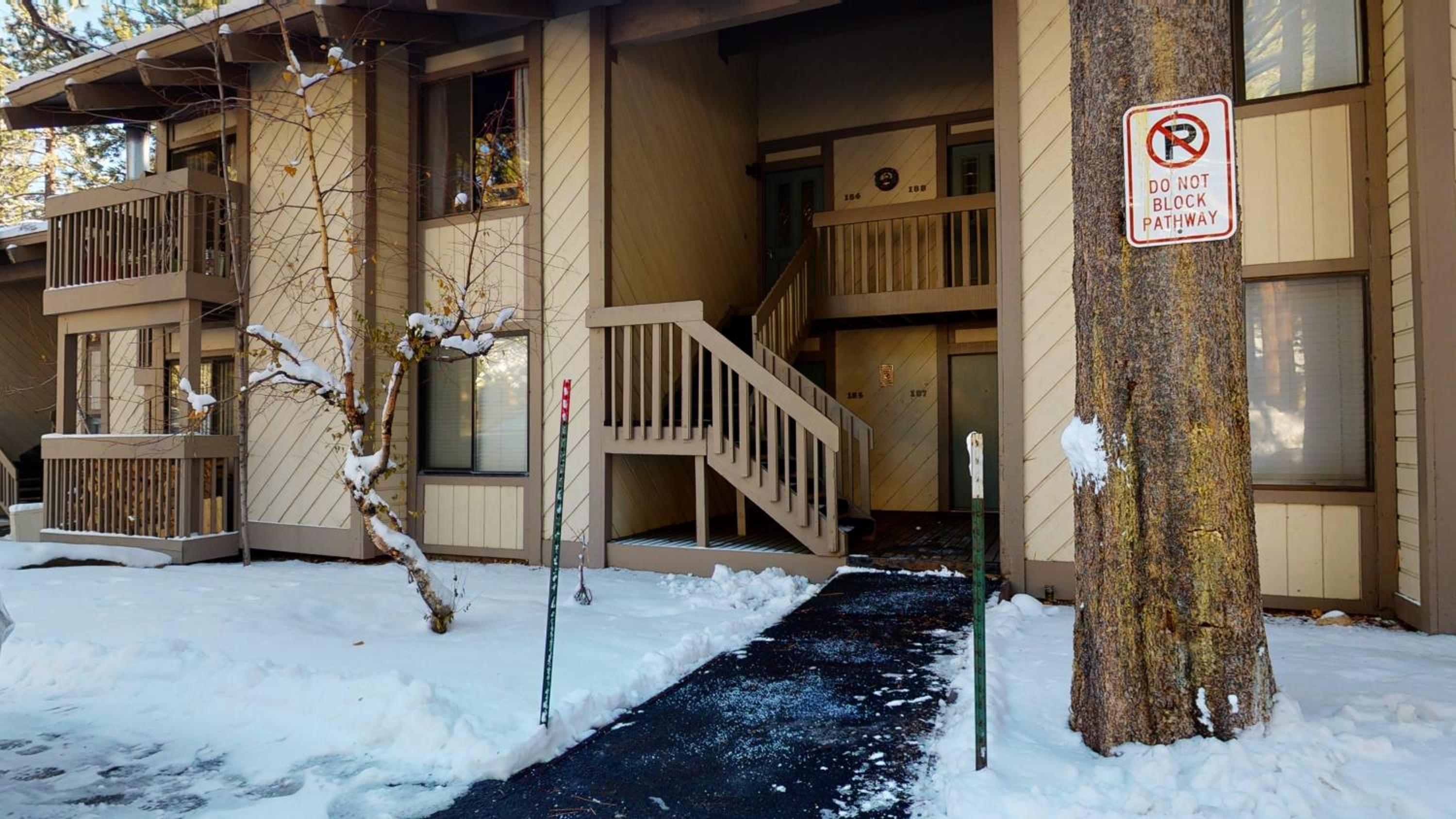 Hotel Horizons 4 #186 condo - Image 1