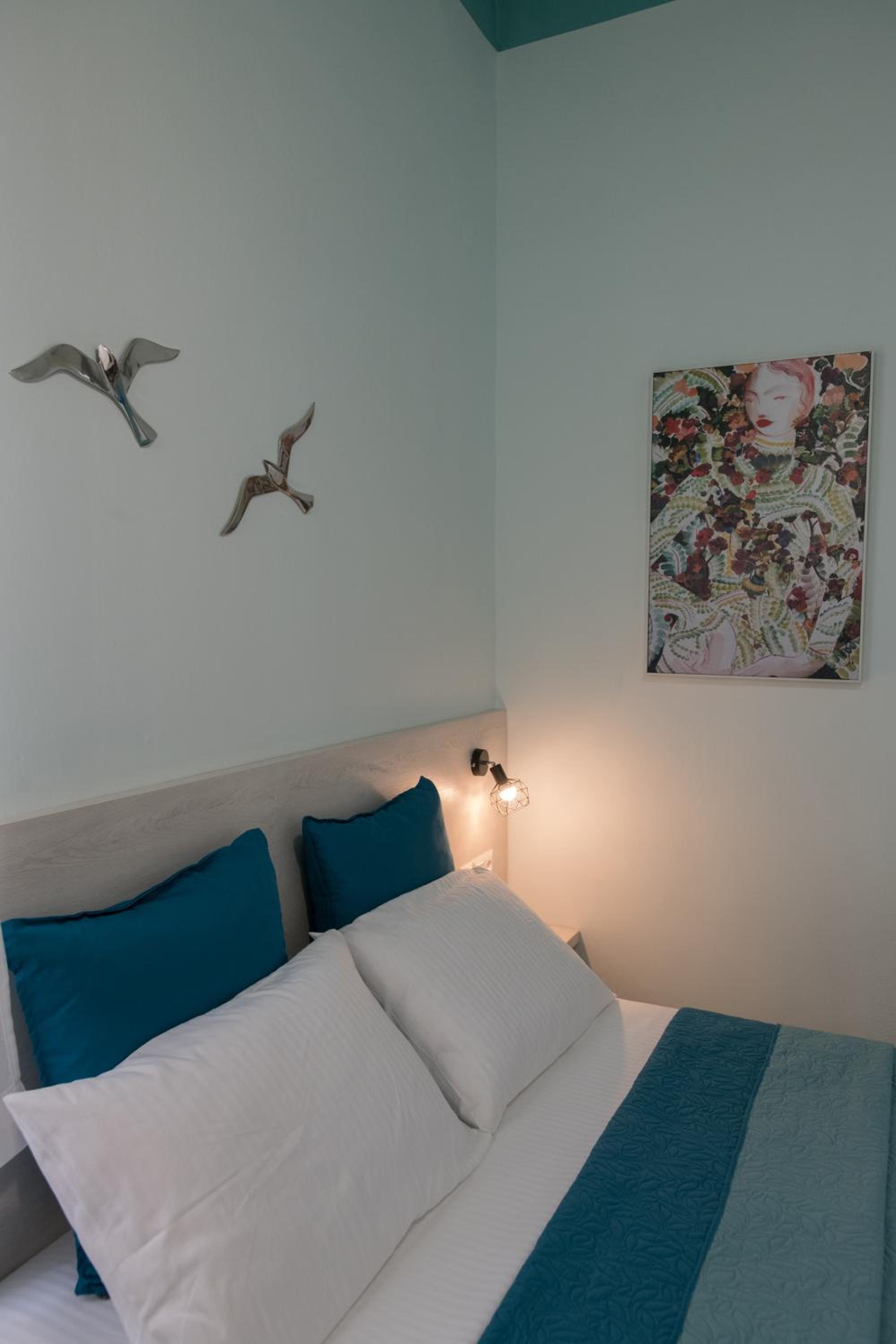 The Blue apartment in the heart of Heraklion photo 3