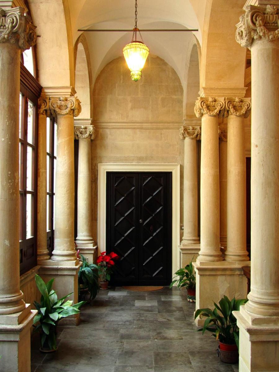Palazzo Santa Rosalia view 3