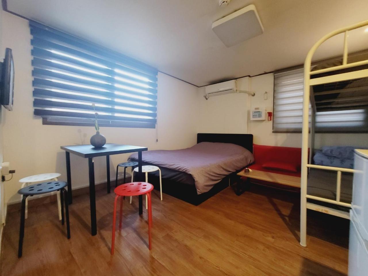 Olive Hostel MyeongDong